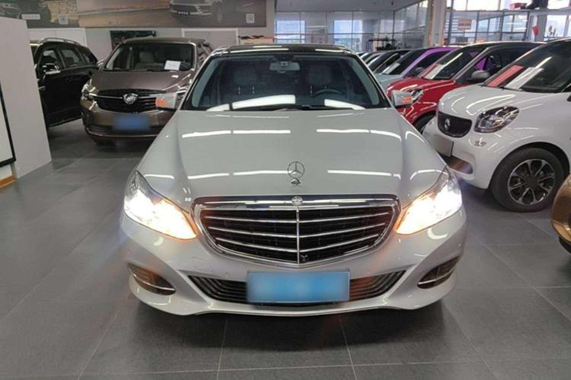 Used Mercedes-Benz E-Class 2015 E 260 L Front