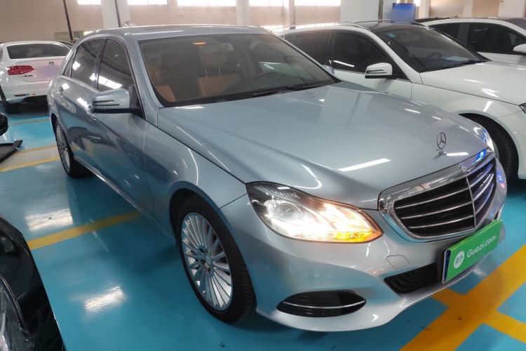 Used Mercedes-Benz E-Class 2015 Facelift E 200 L Front Right 45 Deg
