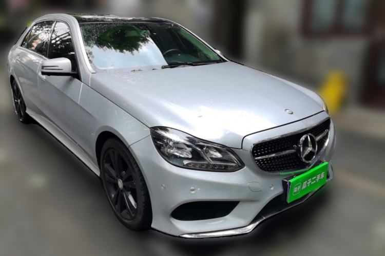 Used Mercedes-Benz E-Class 2015 E 260 L Sport Edition Front Right 45 Deg