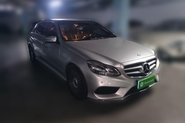 Used Mercedes-Benz E-Class 2015 E 260 L Sport & Fashion Model Front Right 45 Deg