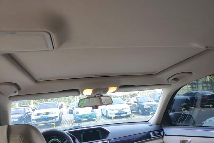 Used Mercedes-Benz E-Class 2015 E 180 L Sport Edition Headliner