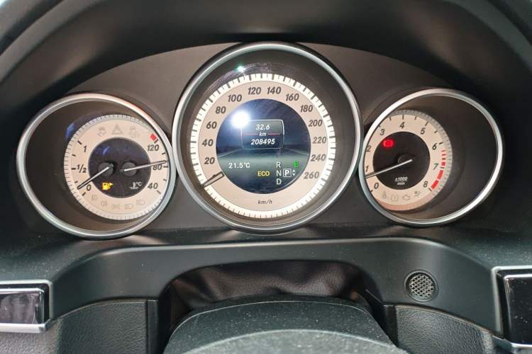 Used Mercedes-Benz E-Class 2015 Restyled E 260 L Sport Edition Instrument Cluster