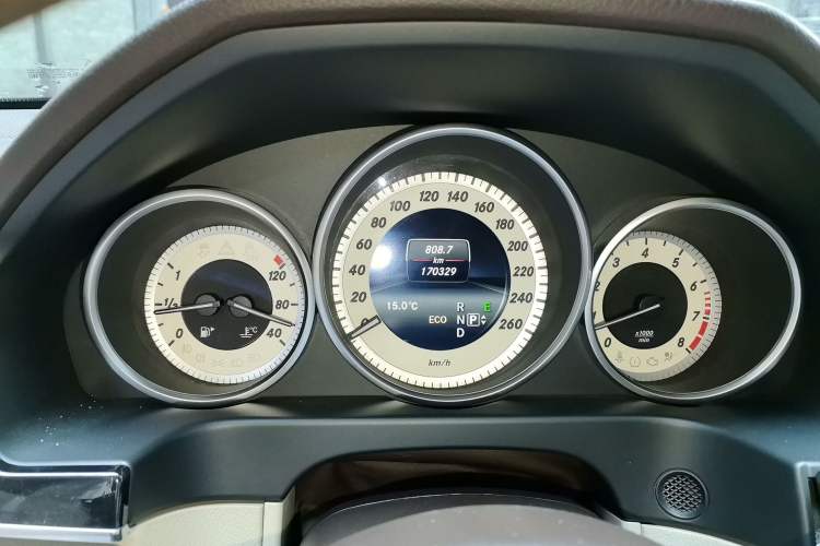 Used Mercedes-Benz E-Class 2015 E 260 L Sport Edition Instrument Cluster