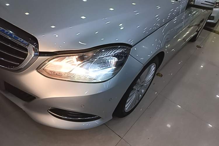 Used Mercedes-Benz E-Class 2015 E 200 L Left Front Headlight