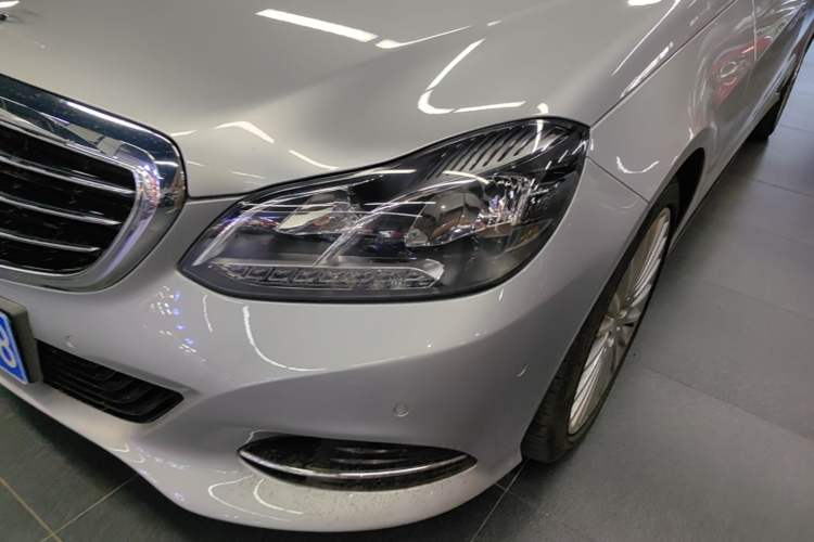 Used Mercedes-Benz E-Class 2015 E 260 L Left Front Headlight