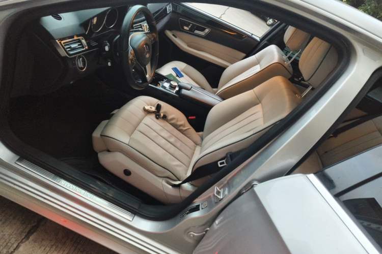 Used Mercedes-Benz E-Class 2015 E 260 L Sport Edition Left Front Seat
