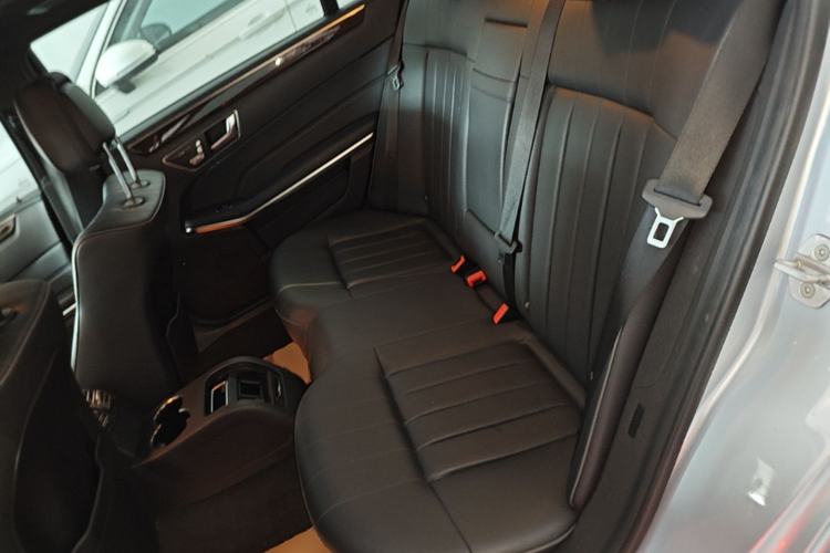 Used Mercedes-Benz E-Class 2015 E 200 L Left Rear Seat