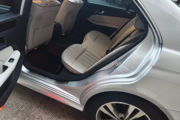 Used Mercedes-Benz E-Class 2015 E 260 L Sport Edition Left Rear Seat