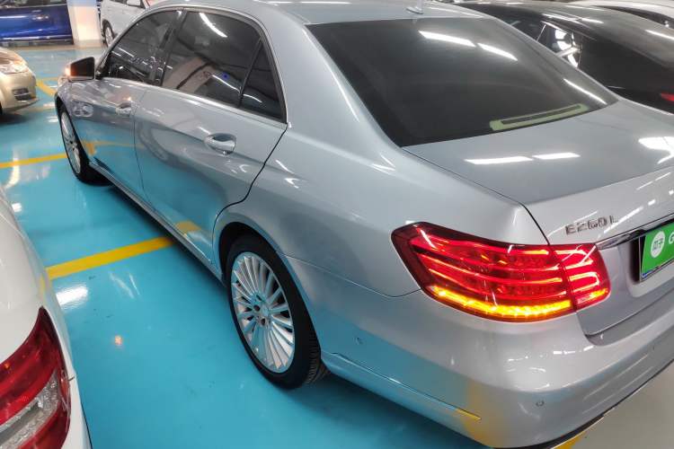 Used Mercedes-Benz E-Class 2015 Facelift E 200 L Left Side