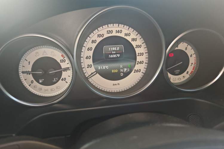 Used Mercedes-Benz E-Class 2015 Restyled E 260 L Sport Edition Odometer Close Up