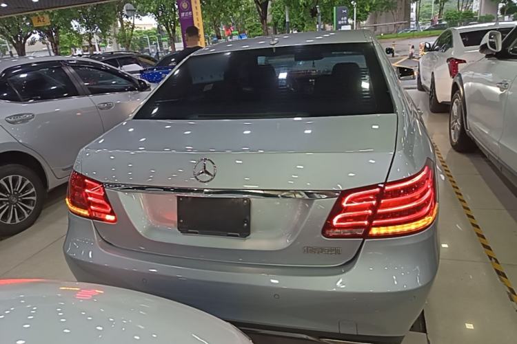 Used Mercedes-Benz E-Class 2015 E 200 L Rear