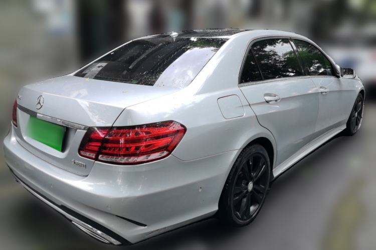 Used Mercedes-Benz E-Class 2015 E 260 L Sport Edition Rear Right 45 Deg