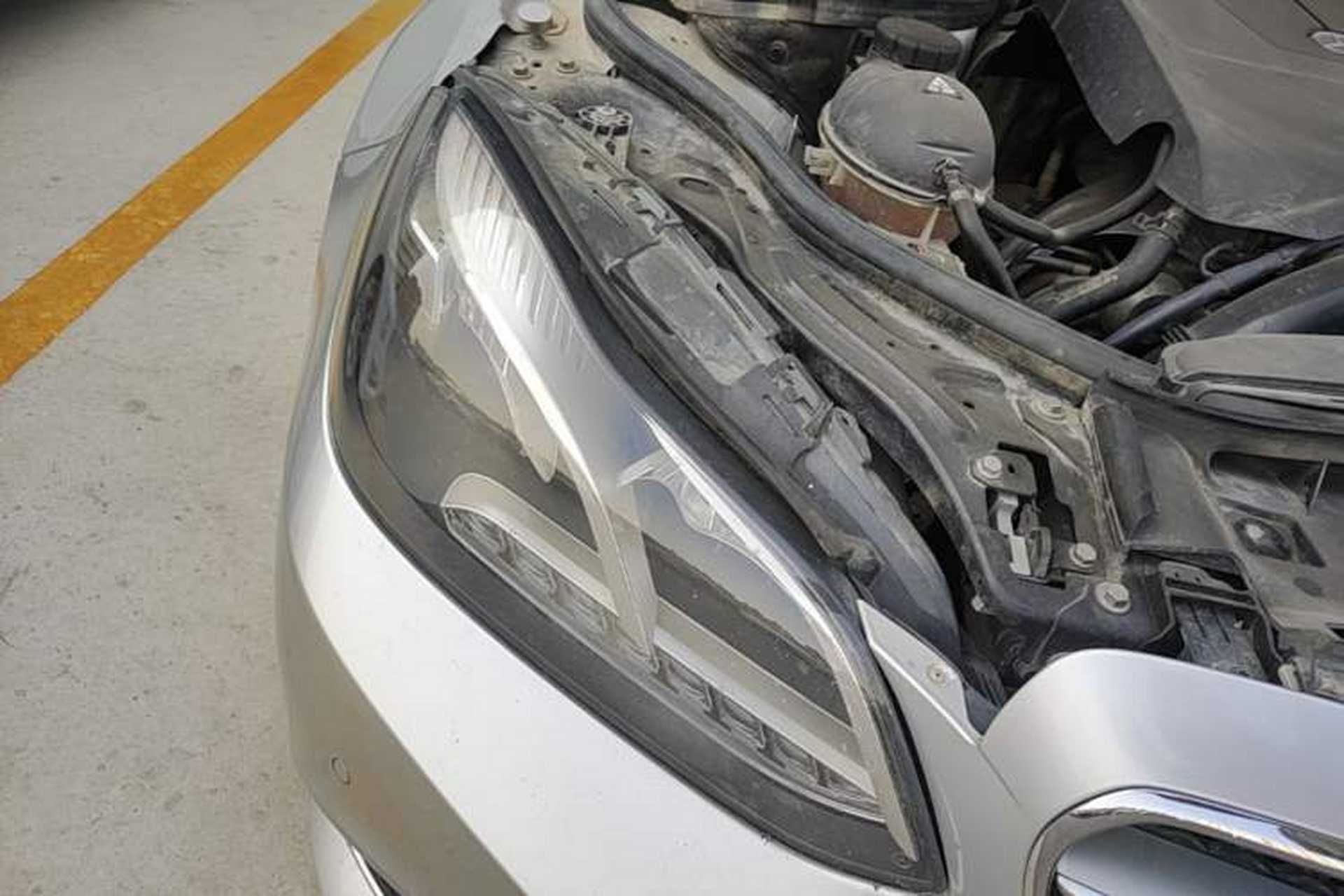 Used Mercedes-Benz E-Class 2015 E 180 L Sport Edition Right Front Headlight