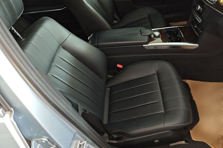 Used Mercedes-Benz E-Class 2015 E 200 L Right Front Seat