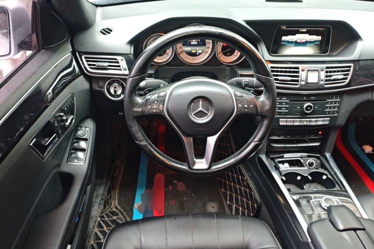 Used Mercedes-Benz E-Class 2015 Restyled E 260 L Sport Edition Steering Wheel