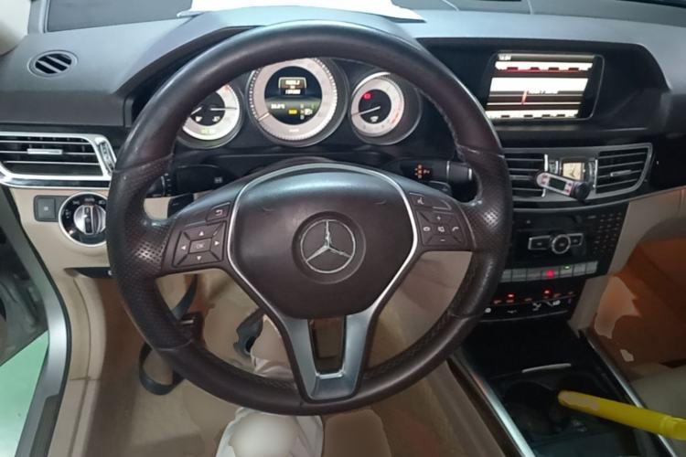 Used Mercedes-Benz E-Class 2015 E 180 L Sport Edition Steering Wheel
