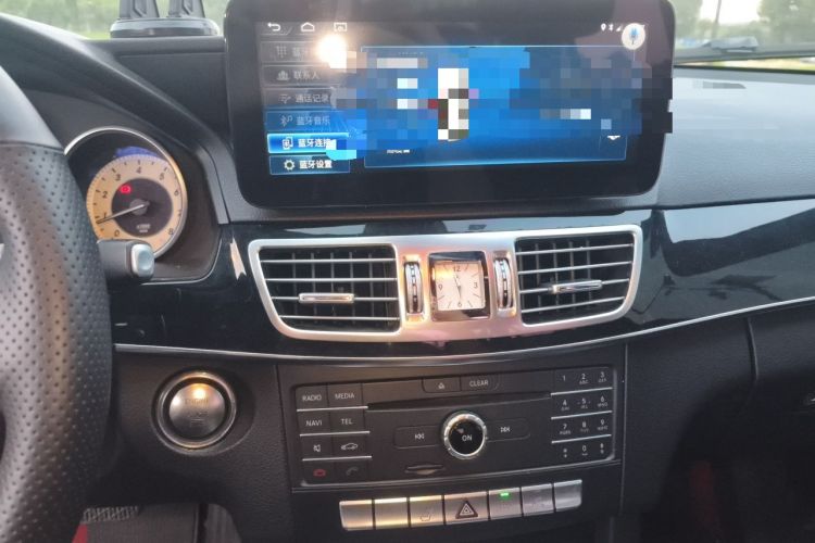 Used Mercedes-Benz E-Class 2015 Facelift E 200 L Sport Edition Audio And AC Panel
