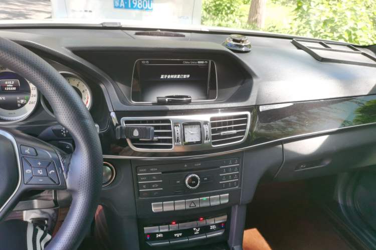 Used Mercedes-Benz E-Class 2015 Facelift E 200 L Sport Edition Audio And AC Panel