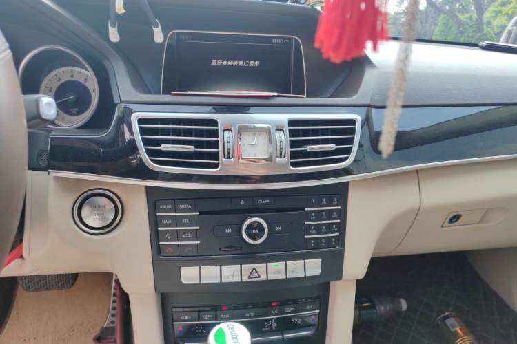 Used Mercedes-Benz E-Class 2015 Revised E 260 L Audio And AC Panel