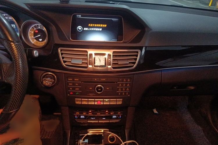 Used Mercedes-Benz E-Class 2015 Revised E 260 L Sport Luxury Edition Audio And AC Panel