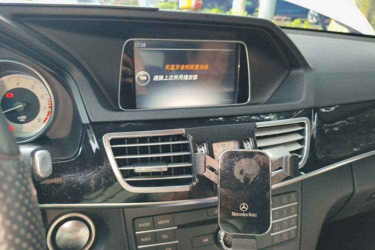 Used Mercedes-Benz E-Class 2015 Facelift E 200 L Sport Edition Audio And AC Panel