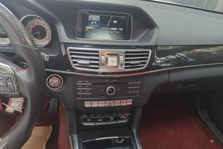 Used Mercedes-Benz E-Class 2015 Revised E 260 L Audio And AC Panel