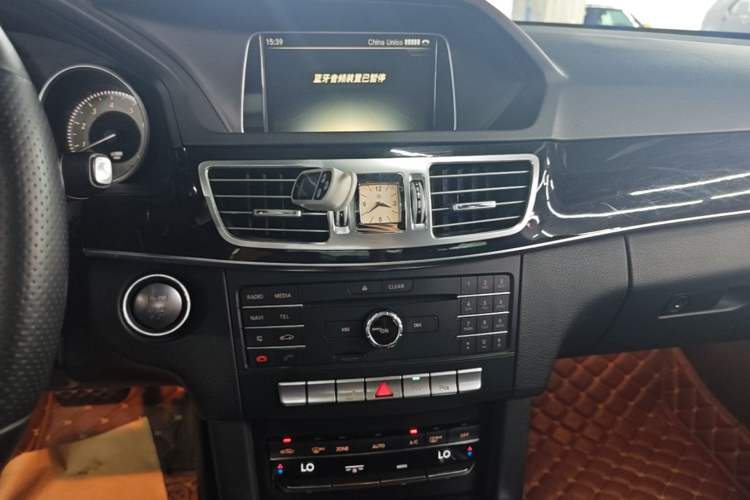 Used Mercedes-Benz E-Class 2015 Facelift E 200 L Sport Edition Audio And AC Panel