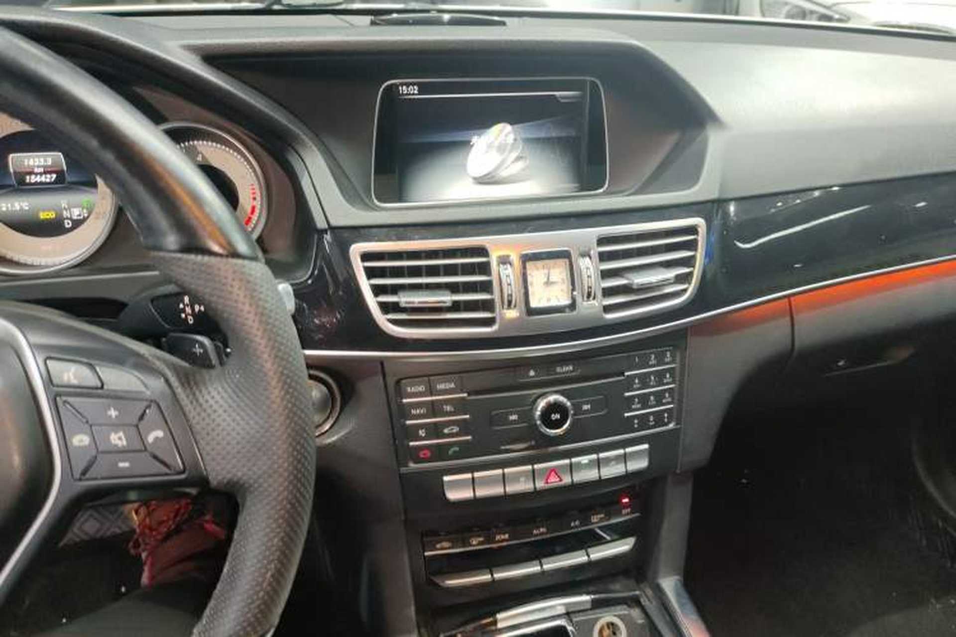 Used Mercedes-Benz E-Class 2015 Facelift E 200 L Sport Edition Audio And AC Panel