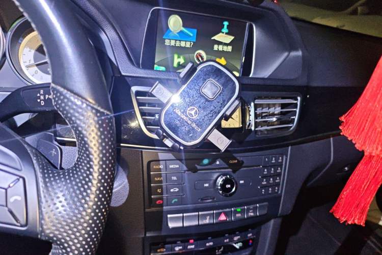 Used Mercedes-Benz E-Class 2015 Restyled E 260 L Sport Edition Audio And AC Panel