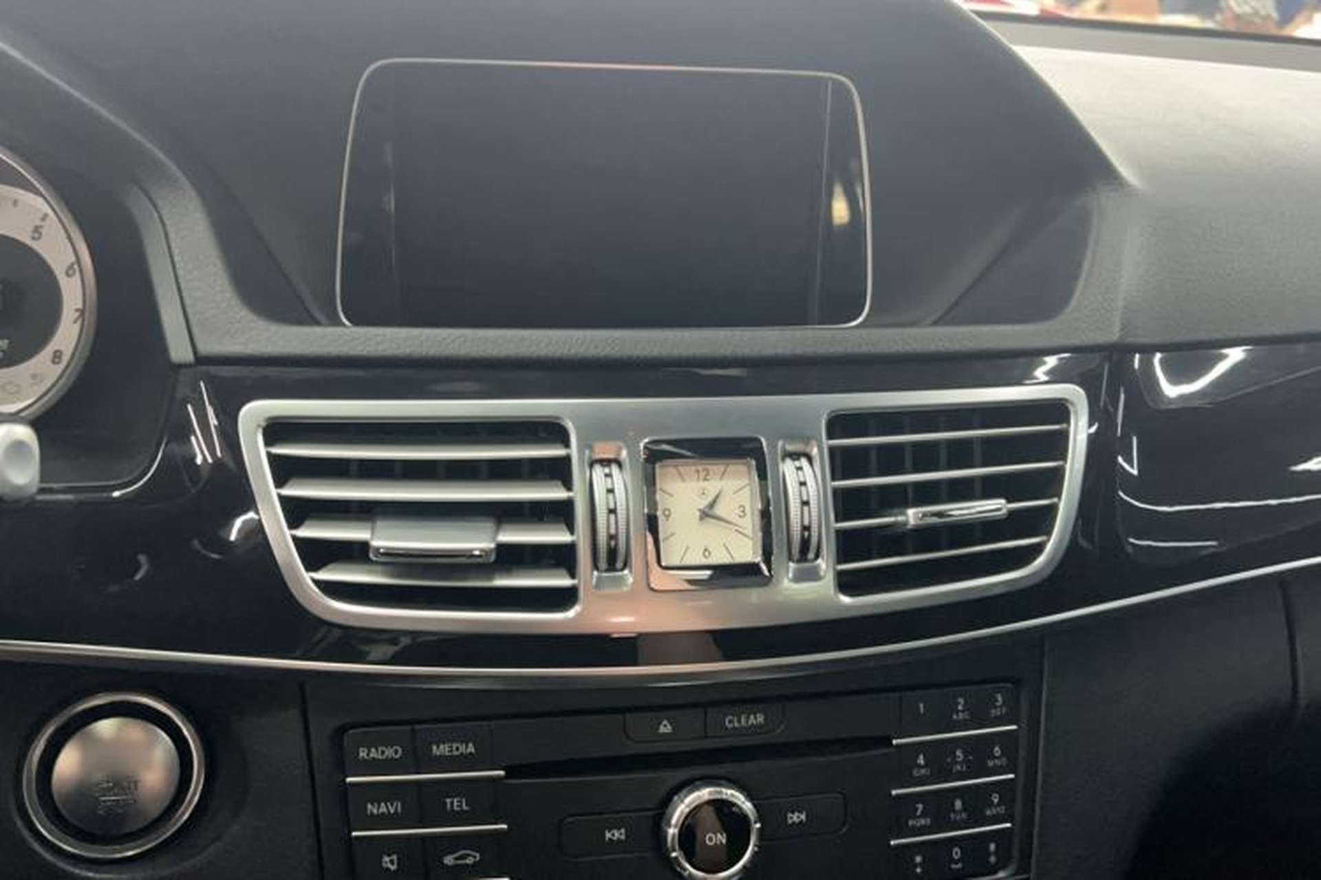 Used Mercedes-Benz E-Class 2015 Restyled E 260 L Sport Edition Audio And AC Panel