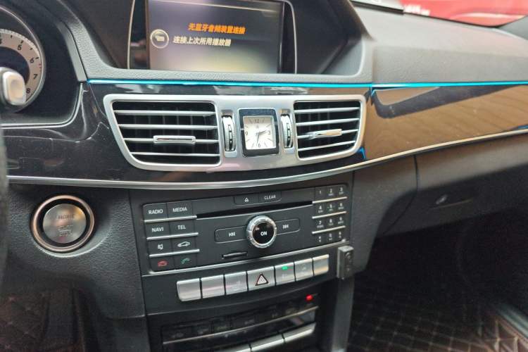 Used Mercedes-Benz E-Class 2015 Facelift E 200 L Sport Edition Audio And AC Panel