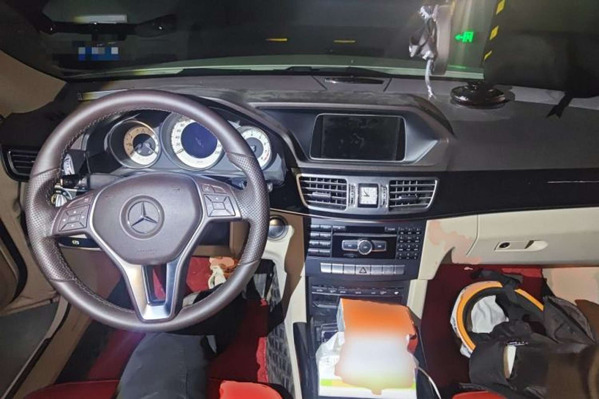 Used Mercedes-Benz E-Class 2015 E 260 L Sport Edition Center Console