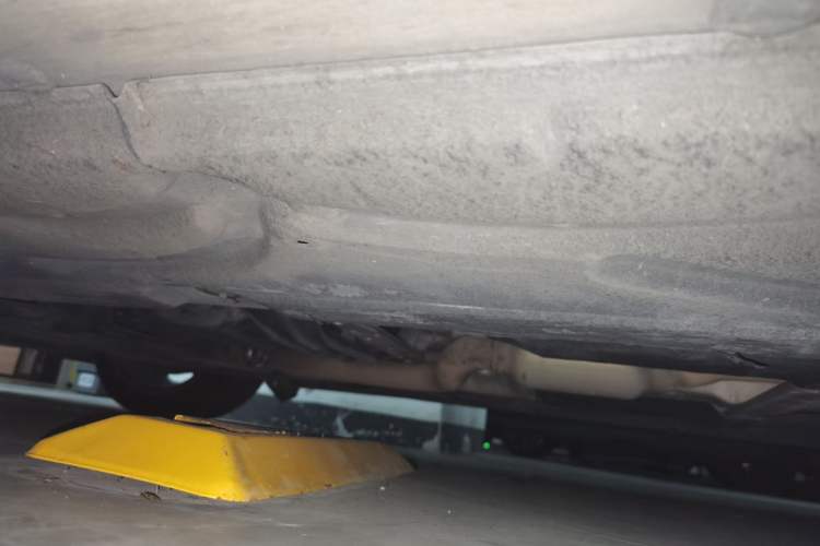 Used Mercedes-Benz E-Class 2015 E 260 L Sport & Fashion Model Chassis Front Left