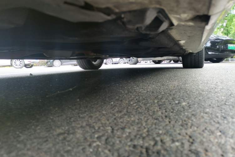 Used Mercedes-Benz E-Class 2015 E 260 L Sport Luxury Model Chassis Front Left