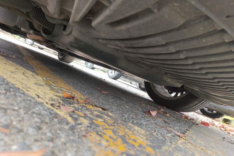 Used Mercedes-Benz E-Class 2015 E 200 L Chassis Front Right