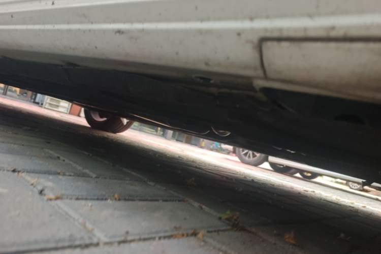 Used Mercedes-Benz E-Class 2015 E 260 L Sport & Fashion Model Chassis Front Right