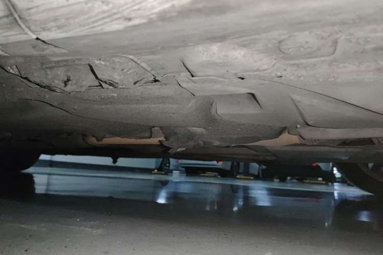 Used Mercedes-Benz E-Class 2015 E 260 L Sport Edition Chassis Front Right