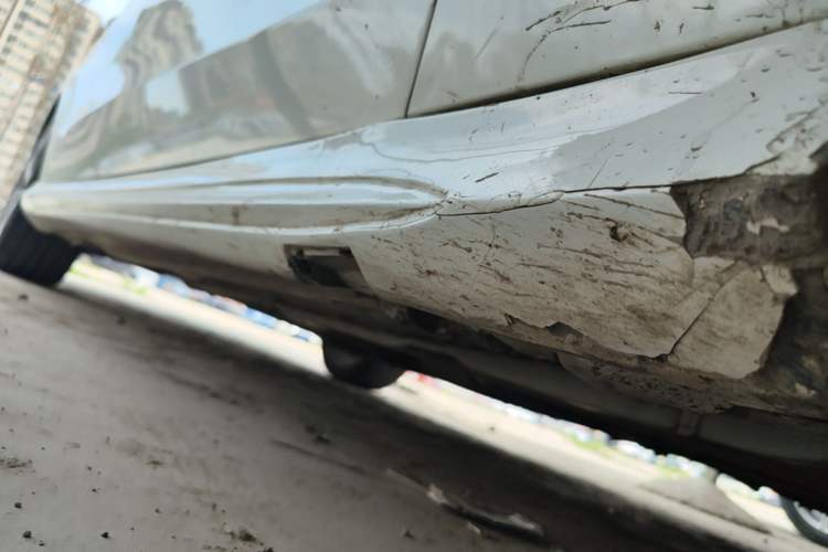 Used Mercedes-Benz E-Class 2015 Restyled E 260 L Sport Edition Chassis Front Right