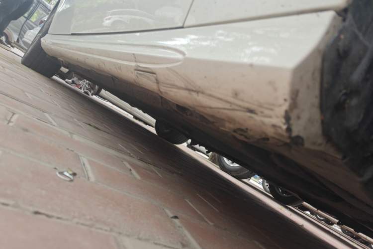 Used Mercedes-Benz E-Class 2015 Restyled E 260 L Sport Edition Chassis Front Right