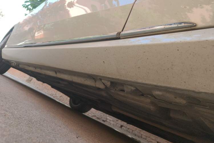Used Mercedes-Benz E-Class 2015 E 200 L Chassis Front Right