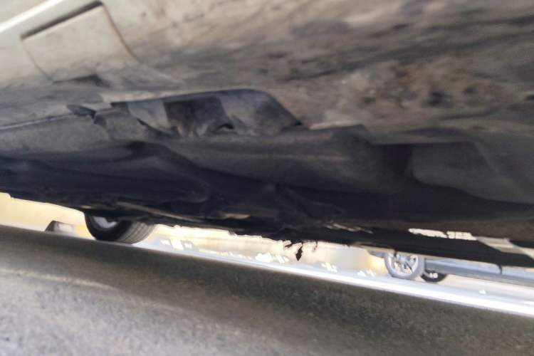 Used Mercedes-Benz E-Class 2015 E 260 L Sport Edition Chassis Front Right