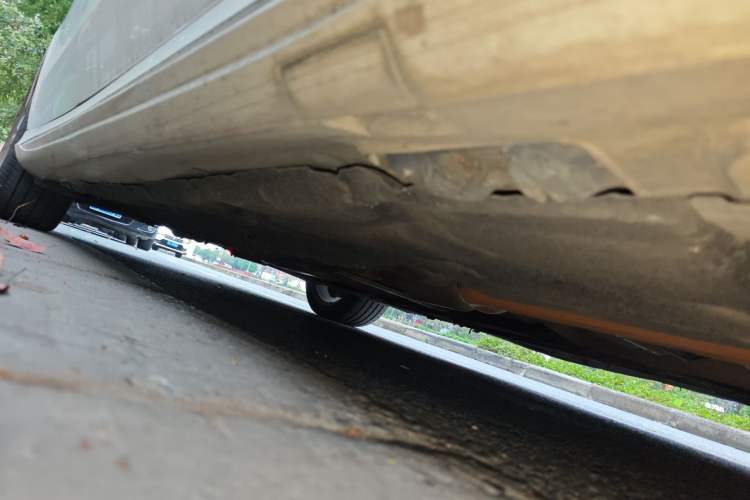 Used Mercedes-Benz E-Class 2015 Restyled E 260 L Sport Edition Chassis Front Right