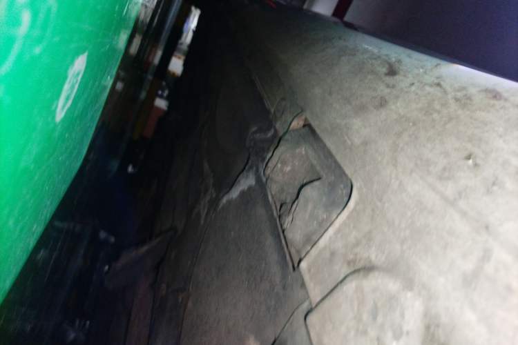 Used Mercedes-Benz E-Class 2015 E 200 L Chassis Front Right