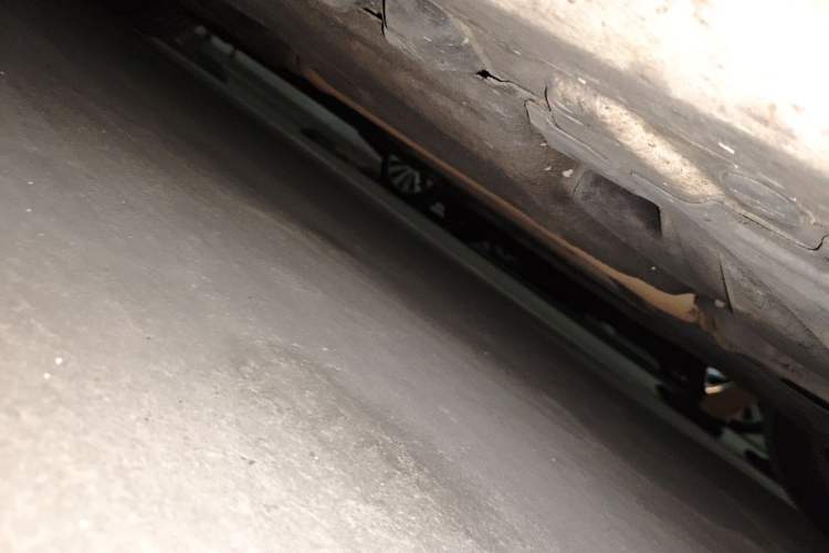 Used Mercedes-Benz E-Class 2015 Facelift E 200 L Chassis Front Right