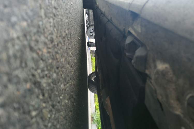 Used Mercedes-Benz E-Class 2015 E 260 L Sport Luxury Model Chassis Front Right