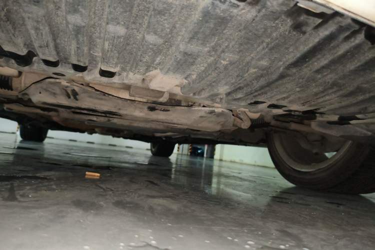 Used Mercedes-Benz E-Class 2015 E 260 L Sport & Fashion Model Chassis Front
