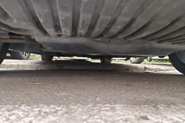 Used Mercedes-Benz E-Class 2015 E 200 L Chassis Front
