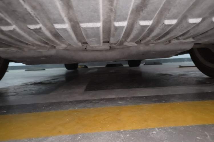 Used Mercedes-Benz E-Class 2015 E 180 L Chassis Front