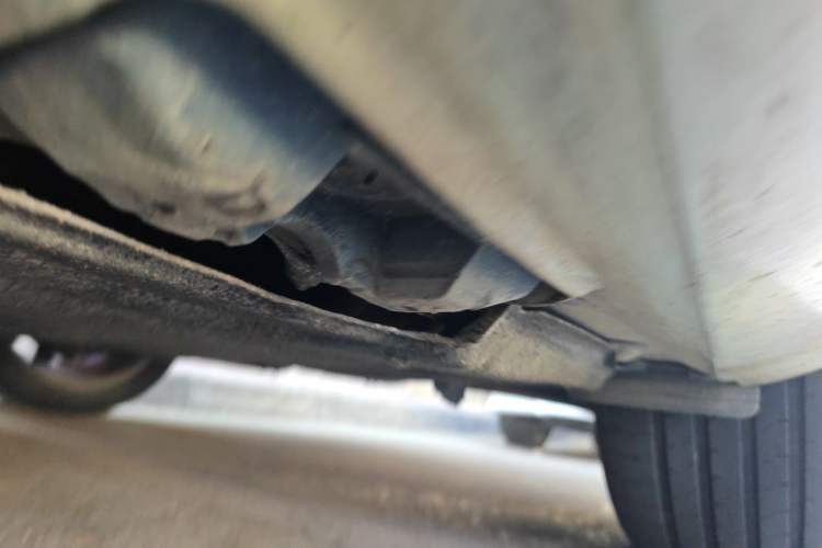 Used Mercedes-Benz E-Class 2015 E 260 L Sport Edition Chassis Rear Left