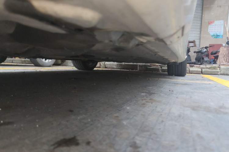 Used Mercedes-Benz E-Class 2015 E 260 L Sport Edition Chassis Rear Left